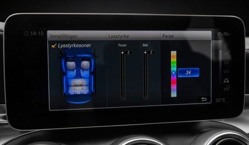 
								Mercedes-Benz C 300 2x AMG, 360°, Distronic, Burmester, Cuir, Toit panoramique, Pack Nuit full									
