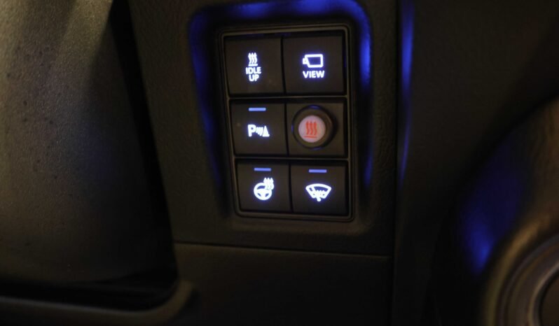 
								Toyota Land Cruiser GX 2.8 D-4D 204 ch | 4×4 | Black Pack | Webasto | Attelage | JBL | Cuir noir full									