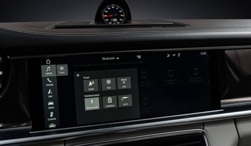 
								Porsche Panamera Turbo 550 ch | Sport Chrono | Burmester | PAW | Essieu arrière directionnel | Soft Close | Night Vision full									