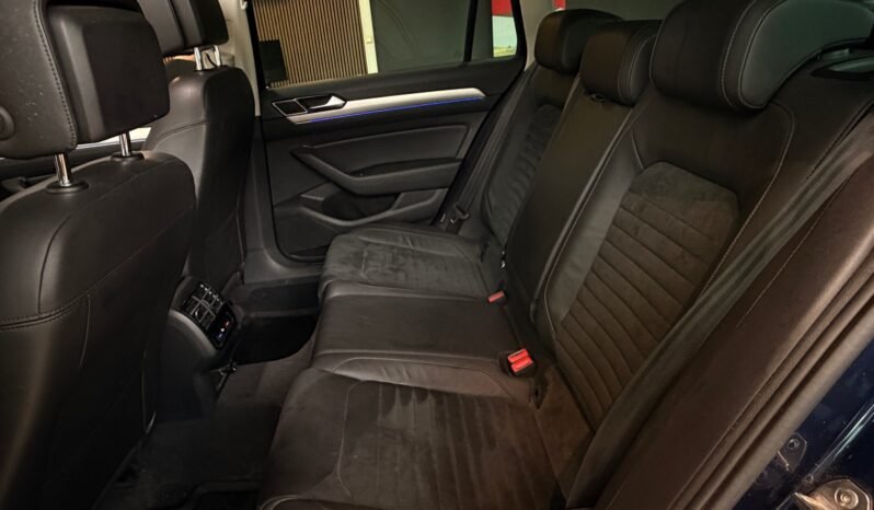 
								Volkswagen Passat GTE 272 ch Highline – Cuir/Alcantara, Toit panoramique, Attelage full									