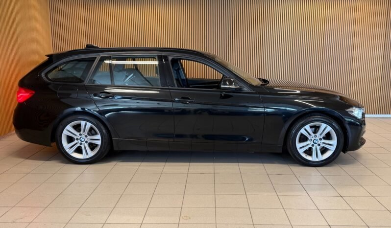 
								BMW 318i 136 ch Automatique — 2018 full									