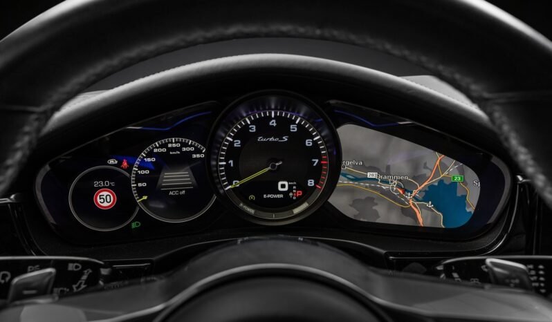 
								Porsche Panamera Turbo S E-Hybrid 680 ch SportDesign / 360° / ACC / Burmester / Toit panoramique / Soft-Close full									