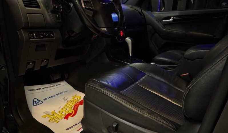 
								Isuzu D-Max Black Edition 1.9 Diesel de 163 ch, année 2018 full									