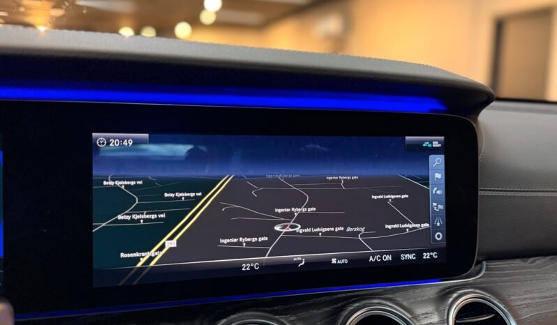 
								Mercedes-Benz E 350 e 2x AMG — 299 ch — 2018 full									