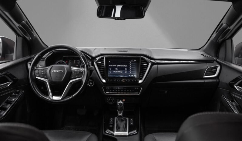 
								Isuzu D-Max 1.9 Double Cab Black Edition de 2021 full									
