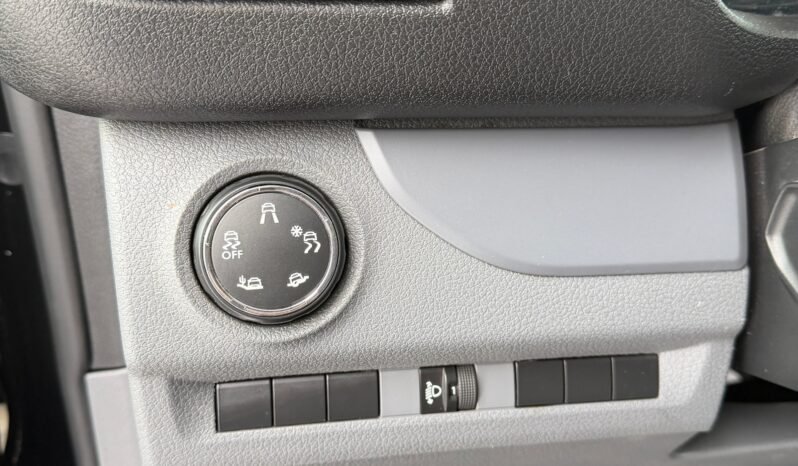 
								Toyota Proace 2.0 D-4D 177 ch automatique full									