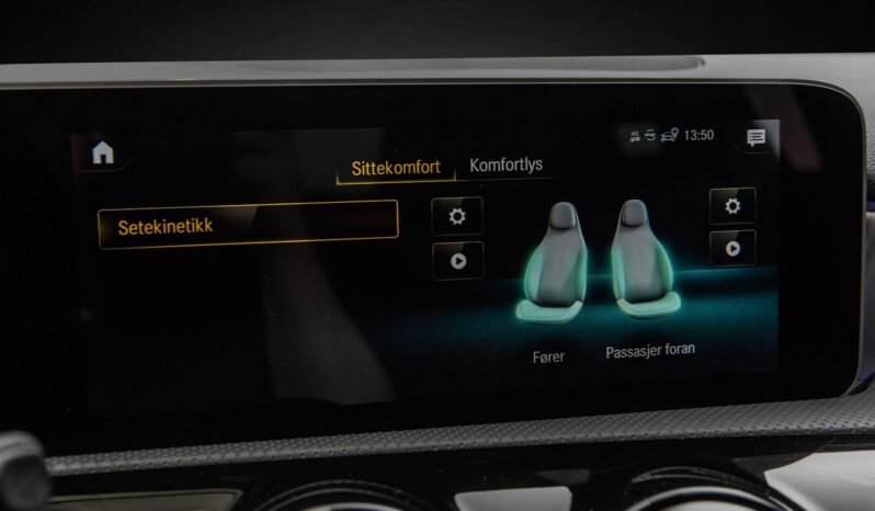 
								Mercedes-Benz A 220 190 ch 4MATIC 2x AMG – Widescreen, Distronic, Pack Nuit, 1 Propriétaire full									