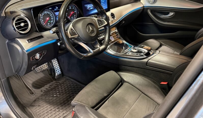 
								Mercedes-Benz Classe E E 220 d 194 ch — 2016 full									