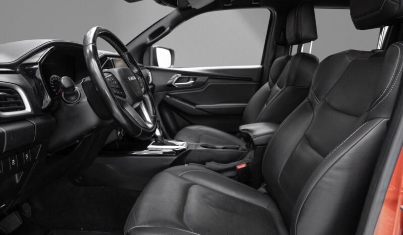 
								Isuzu D-Max 1.9 Double Cab Black Edition de 2021 full									
