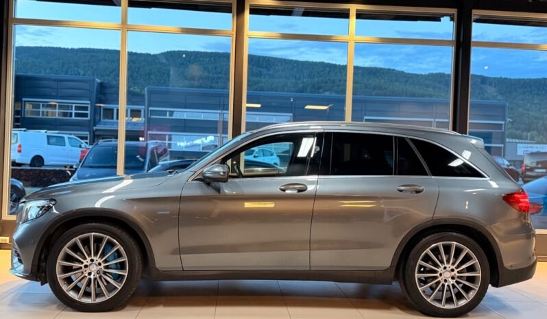 
								Mercedes-Benz GLC 350e 4MATIC AMG – 326 ch, 360°, Burmester, DISTRONIC, AIRMATIC, Pano, Attelage full									