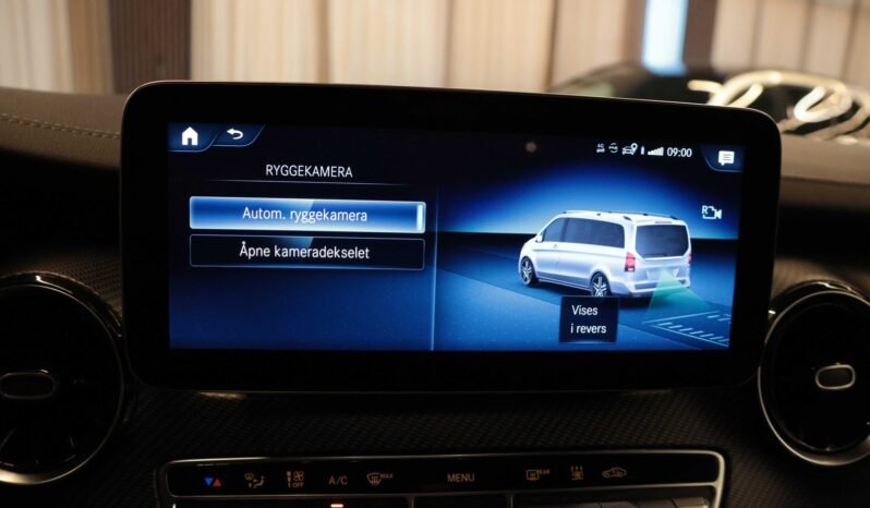 
								Mercedes-Benz V 300 d 4MATIC AMG 237 ch | Burmester | DISTRONIC | Caméra | Attelage | Webasto full									