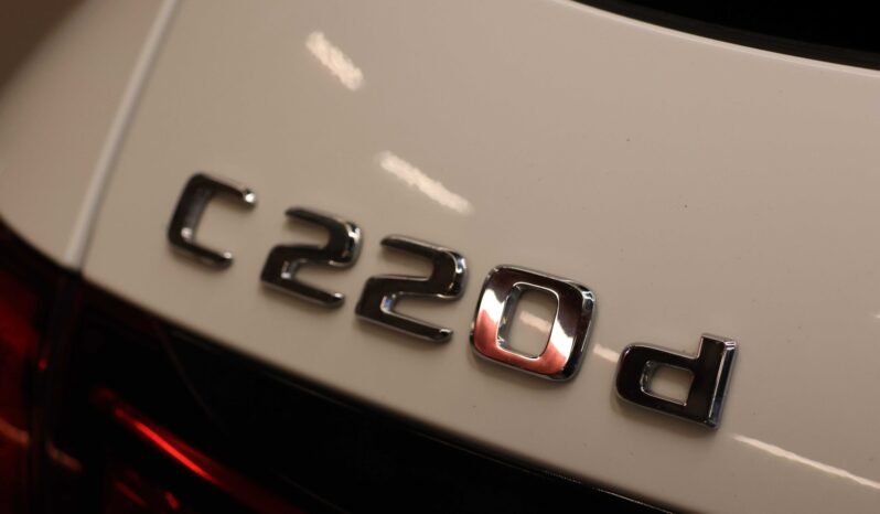 
								Mercedes-Benz C 220 d 4MATIC AMG | Burmester | Pano | Pack Nuit | Attelage | Facelift full									