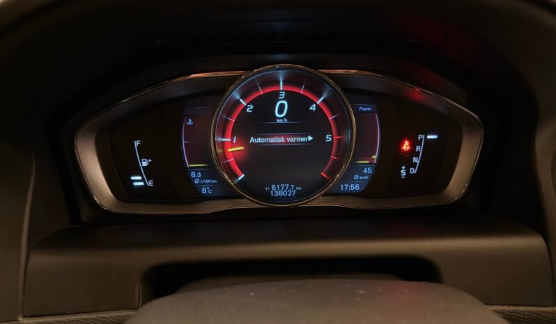 
								Volvo XC60 D4 AWD Summum | Cuir | ACC | Chauffage | Crochet | Mémoire | Navigation full									