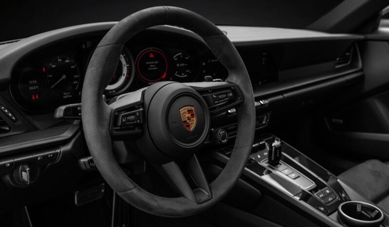 
								Porsche 911 Carrera 4 GTS PDK 480HK,18Veis,Chrono,Bose,Panorama full									