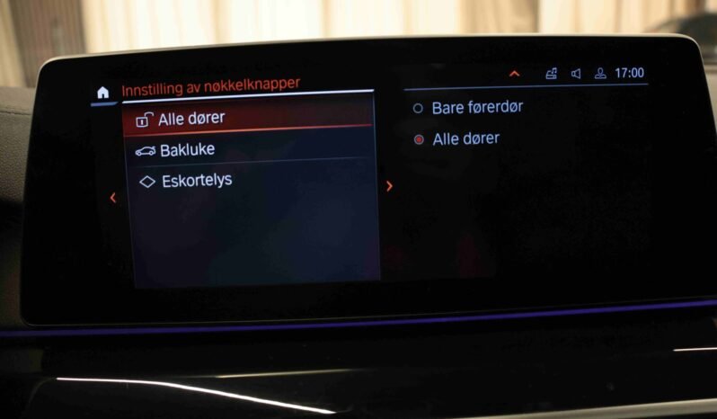 
								BMW 520d xDrive M Sport | 193 ch | HUD | ACC | Harman Kardon | Pano | Webasto full									