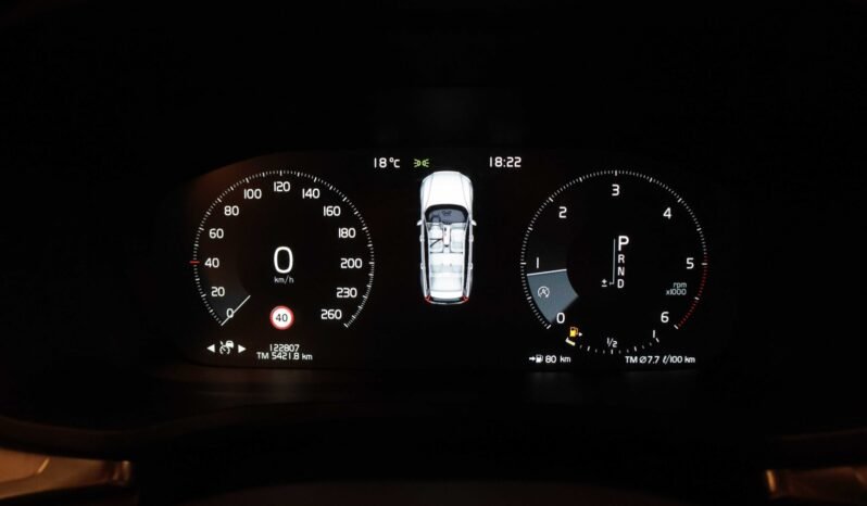 
								Volvo V60 Cross Country D4 190 ch AWD | Momentum | Automatique | Navigation | DAB+ | Chauffage | Crochet | Coffre de toit full									