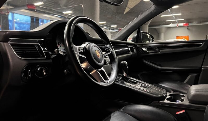 
								Porsche Macan S 211 ch – PASM – ACC – PANO – BOSE – WEBASTO – ATTELAGE full									