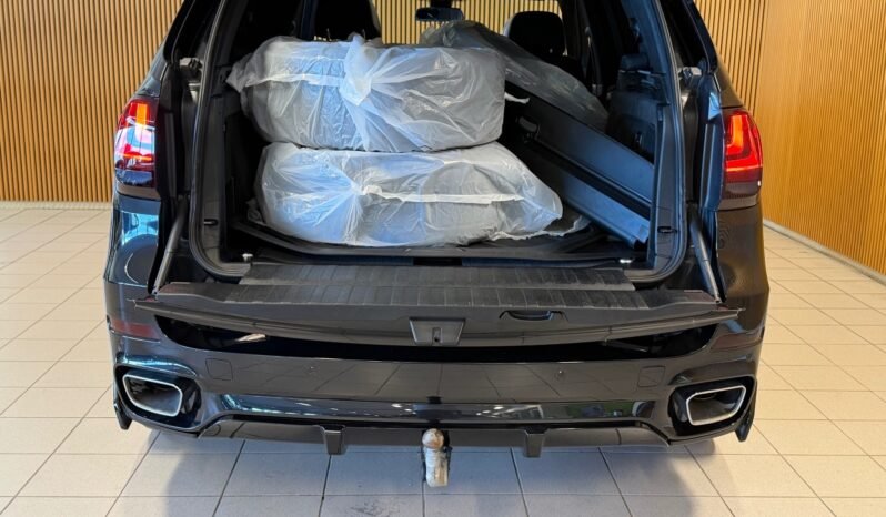 
								BMW X5 xDrive30d 3.0 258 ch M Sport | Vision Nocturne | Cuir | Attelage | 4×4 | Automatique full									
