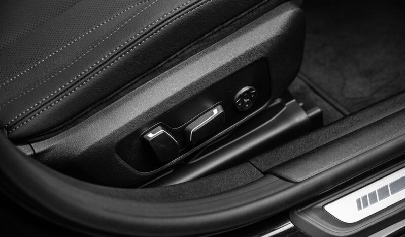 
								BMW i4 M50 xDrive Fully Charged – HUD, Harman Kardon, Cuir, Attelage, Norsk, BSI full									