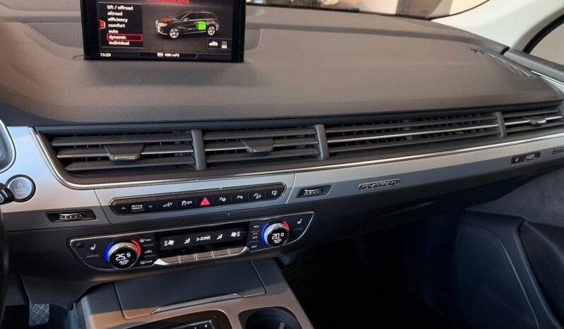 
								Audi Q7 e-tron 3.0 TDI V6 373 ch quattro, Virtual Cockpit, ACC, Cuir, Soft Close full									