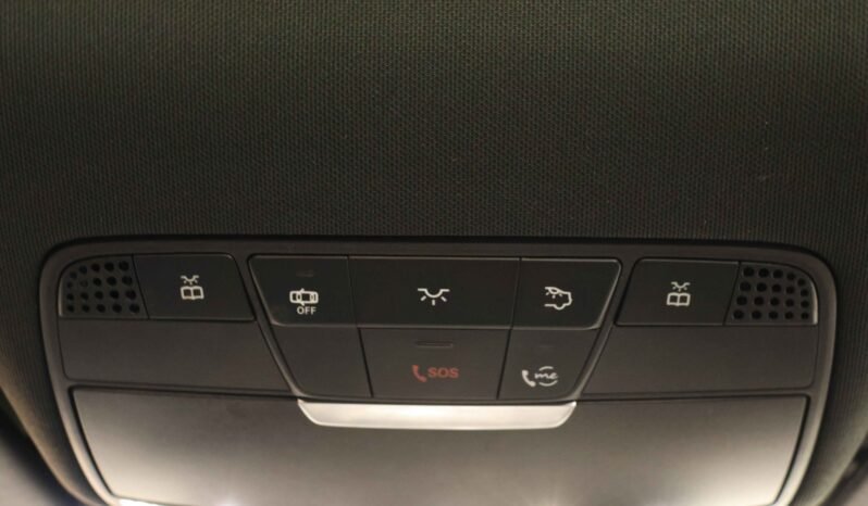 
								Mercedes-Benz C 220 d 4MATIC AMG | Burmester | Pano | Pack Nuit | Attelage | Facelift full									