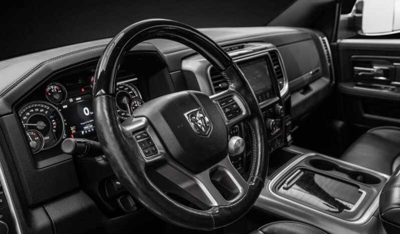 
								🚘 Dodge Ram 1500 5.7 V8 HEMI Limited Longhorn Crew Cab, Navigation, Cuir, Toit ouvrant full									