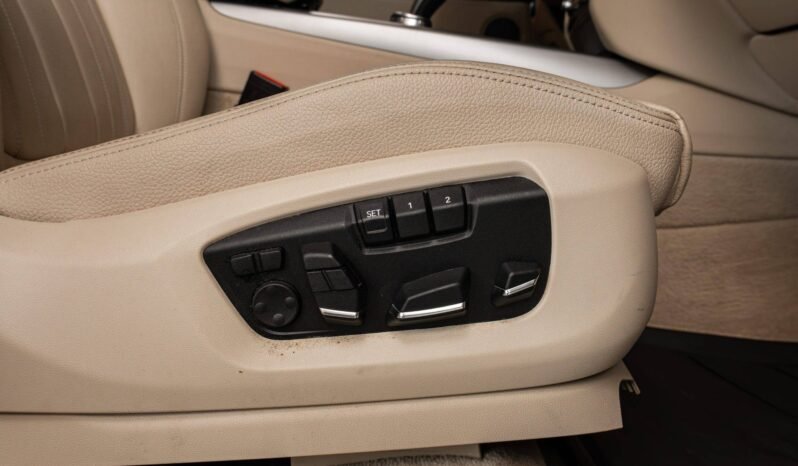 
								BMW X5 xDrive40e iPerformance M Sport | xDrive | HUD | ACC | Harman Kardon | Pano | Cuir | Caméra | Navi full									