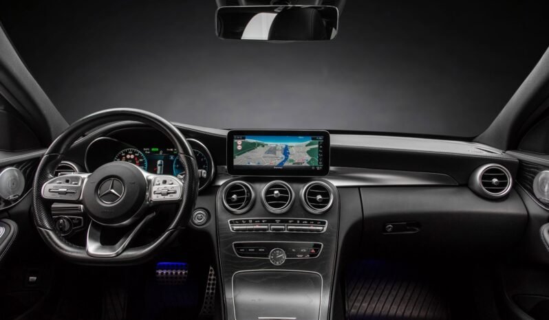 
								Mercedes-Benz C 300 2x AMG, 360°, Distronic, Burmester, Cuir, Toit panoramique, Pack Nuit full									