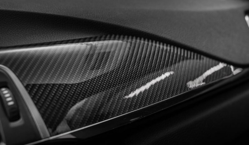
								BMW M4 Competition 450 ch DKG – Carbone – Cuir – Harman Kardon – Affichage tête haute – Toit ouvrant full									