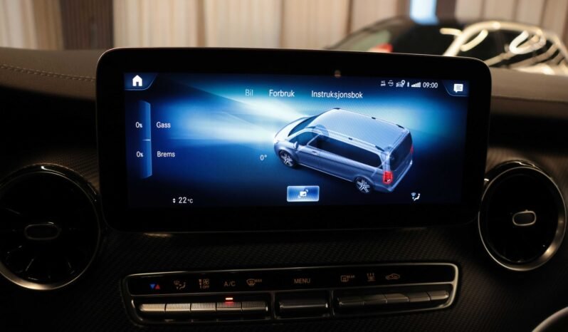
								Mercedes-Benz V 300 d 4MATIC AMG 237 ch | Burmester | DISTRONIC | Caméra | Attelage | Webasto full									
