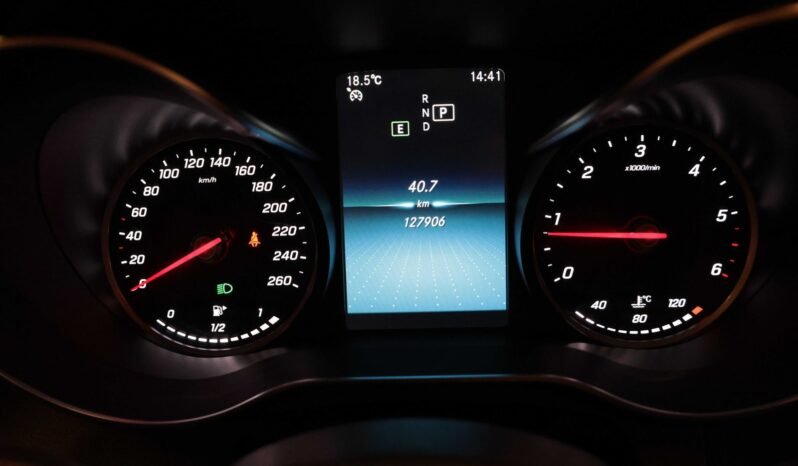 
								Mercedes-Benz C 220 d 4MATIC AMG | Burmester | Pano | Pack Nuit | Attelage | Facelift full									