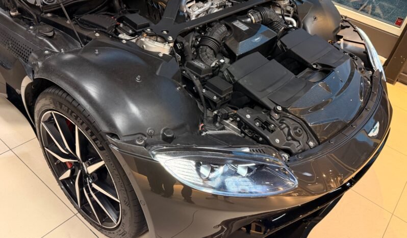 
								Aston Martin Vantage 4.0 V8 510 ch, Caméra, Sièges 16 positions, Carbone, Sport, Norvégien full									