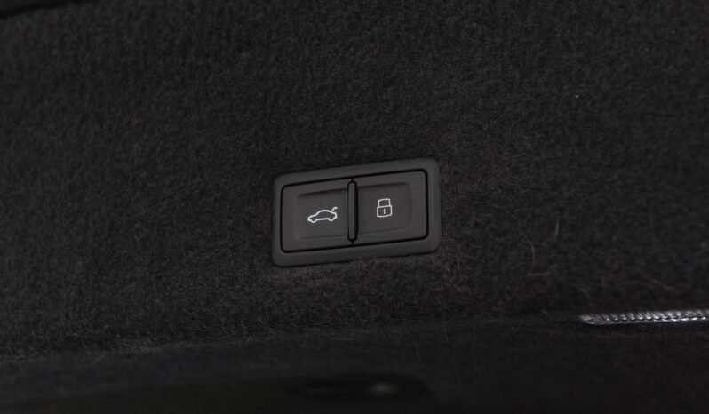 
								Lamborghini Urus 4.0 V8 650 ch – Night Vision, Massage, ADAS, Pano, Soft Close, Webasto, Crochet fixe full									