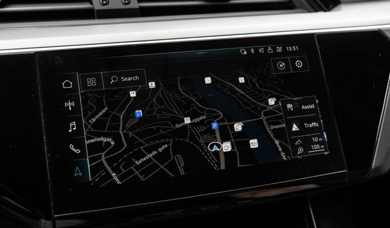 
								Audi e-tron 55 quattro Black Optics – ACC, Caméra, Cuir, Climatisation, Norvégien, Attelage full									