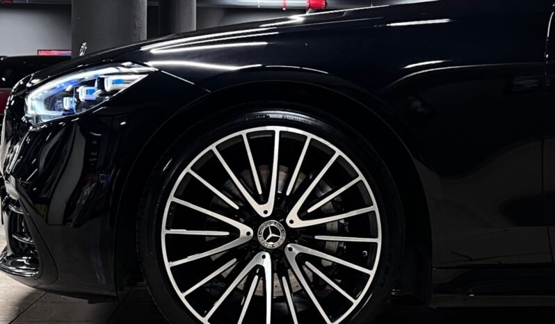 
								Mercedes-Benz S 350 d 4MATIC – 4 roues directrices – Massage – Très bien équipé full									