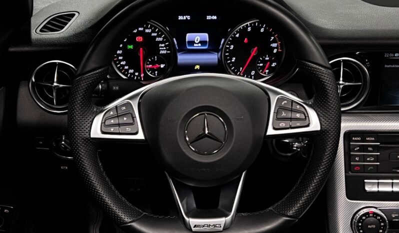 
								Mercedes-AMG SLC 43 de 2017 full									