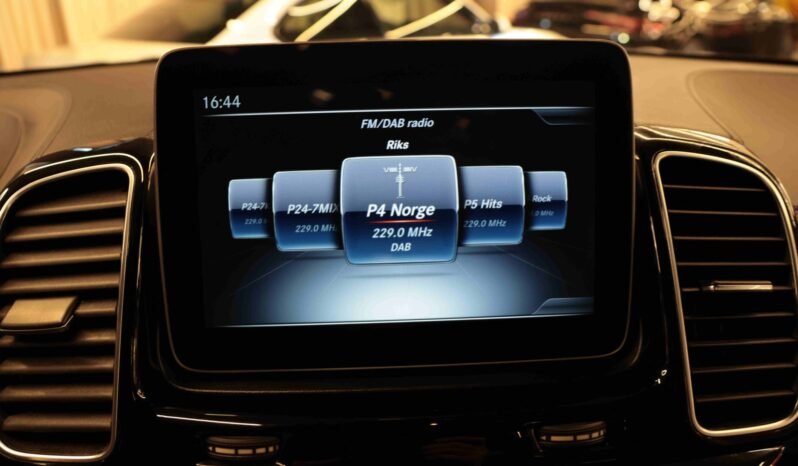 
								Mercedes-Benz GLS 350d 4MATIC AMG | 258 ch | ACC | Harman Kardon | 360° | Pano | Cuir | Crochet full									