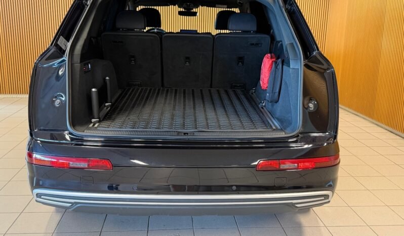 
								Audi Q7 3.0 TDI e-tron quattro | 373/386 ch | Matrix LED | Cuir | Bose | Navigation | Soft Close | Attelage full									