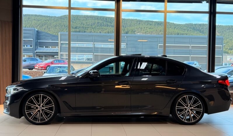 
								BMW 540i xDrive M SPORT — 360° • ACC • HUD • H/K • NAPPA • H MONTAGE full									