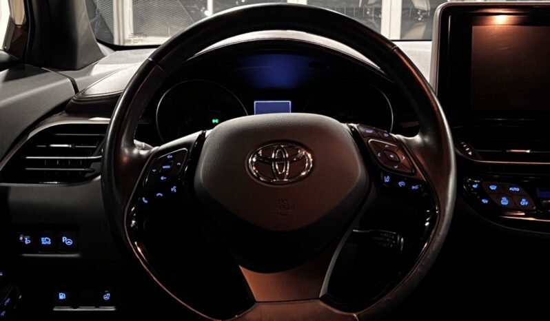 
								Toyota C-HR Suprême – Croisière – Combiné R. – Sans clé full									