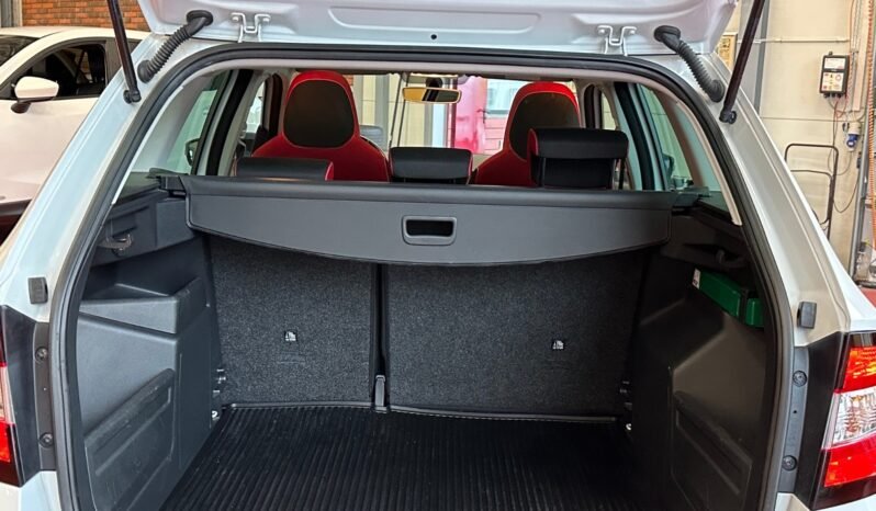 
								Škoda Fabia III Monte Carlo 1.2 TSI 110 ch DSG full									