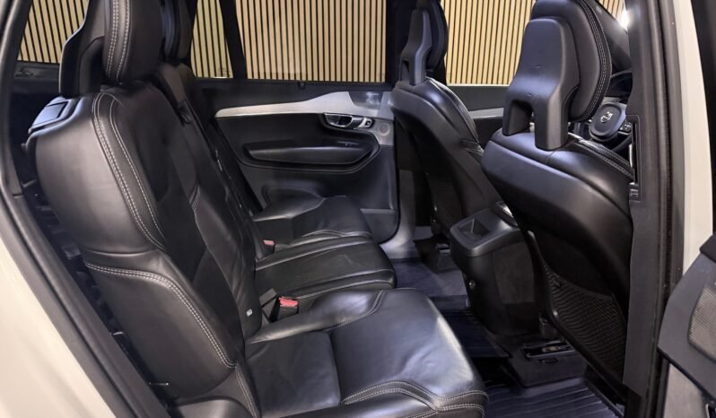 
								Volvo XC90 D4 AWD 2016 190 ch full									