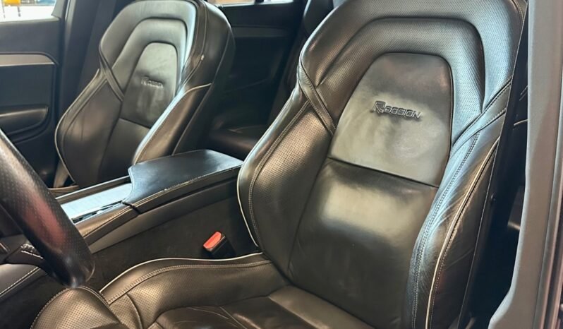 
								Volvo XC90 T8 408 ch R-Design — 2017 full									