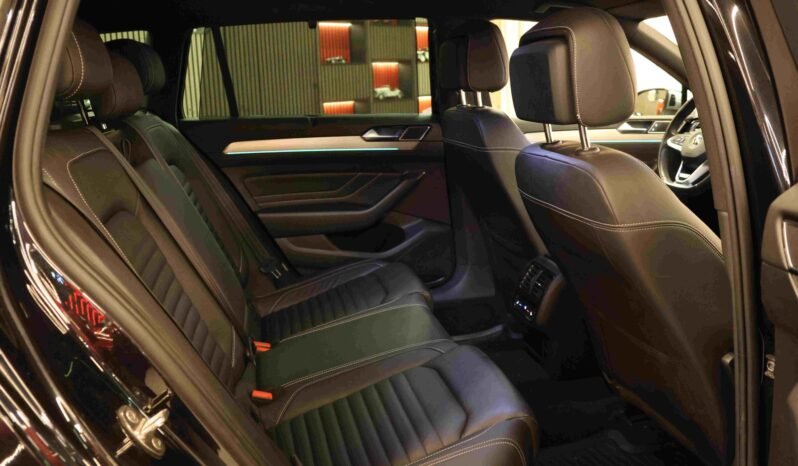 
								Volkswagen Passat Variant Alltrack 2.0 TDI 190 ch 4MOTION | DSG | Sport | 360° | Webasto | CarPlay | Crochet full									