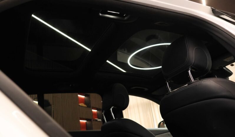 
								Mercedes-Benz C 220 d 4MATIC AMG | Burmester | Pano | Pack Nuit | Attelage | Facelift full									