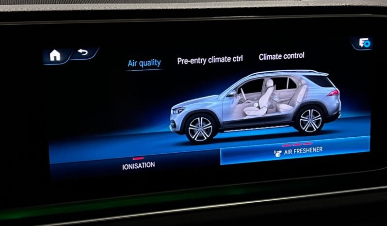 
								Mercedes-Benz GLE 350 AMG 4MATIC – Distronic+ – AIRMATIC – Toit panoramique – Burmester – Attelage full									