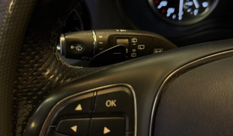 
								Mercedes-Benz Vito 119 CDI 4MATIC de 2023. full									