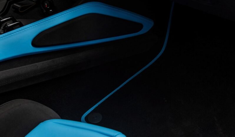 
								Lamborghini Revuelto 6.5 V12 1 015 ch – Blu Cepheus, Ad Personam, Full Carbon, Norvégien full									