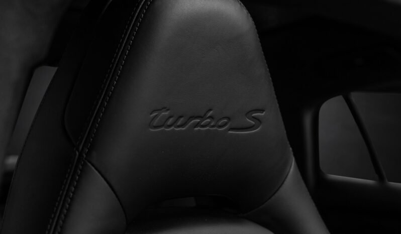 
								Porsche Panamera Turbo S E-Hybrid 680 ch SportDesign / 360° / ACC / Burmester / Toit panoramique / Soft-Close full									