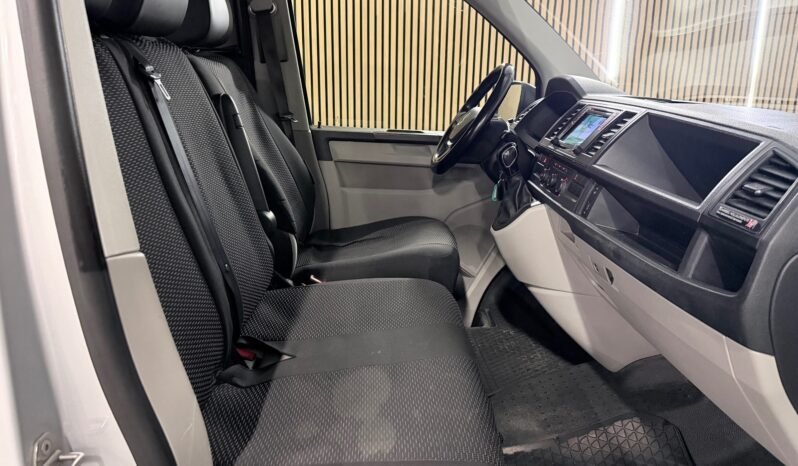 
								Volkswagen Transporter 2.0 TDI 4MOTION de 2019, 150 ch full									